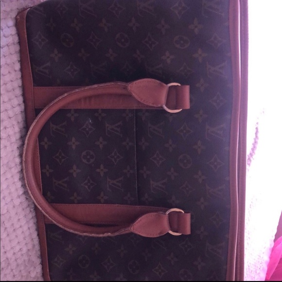 Authentic LV purse - Picture 3 of 9